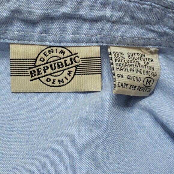 Vintage Scottie Dog Embroidered Womens Shirt Size Medium Long Sleeves Blue - Picture 6 of 7